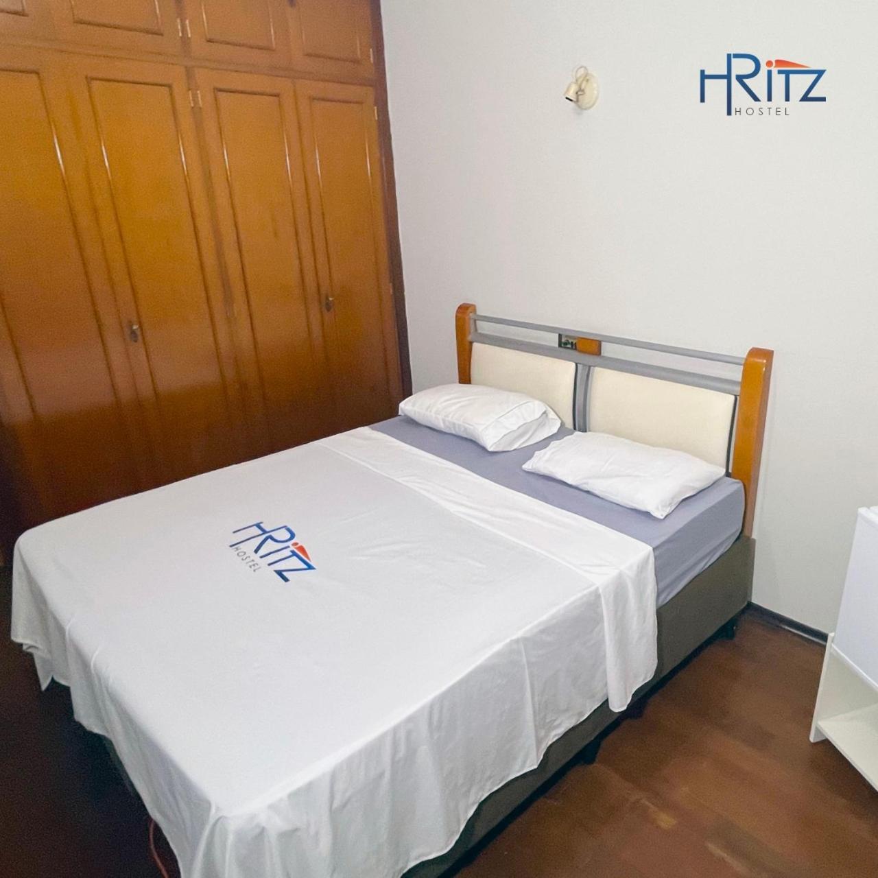 Ritz Hostel Aracatuba  Bagian luar foto
